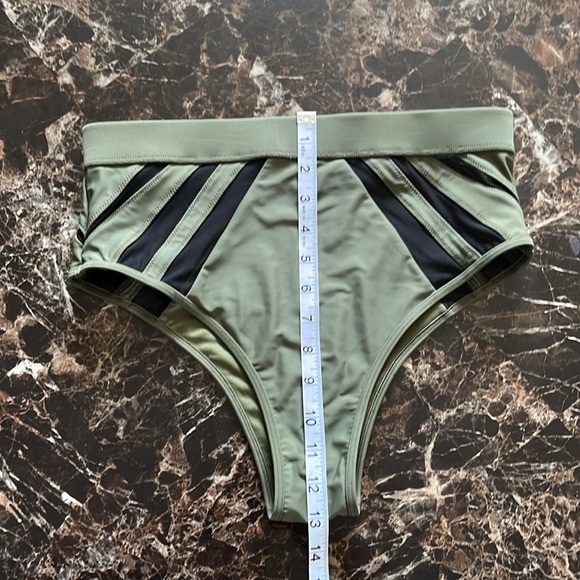 High Waisted Green Bikini Bottoms, Express size medium - Picture 8 of 15